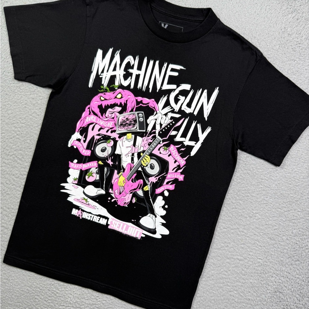Machine Gun Kelly Mainstream Sellout tour T-Shirt